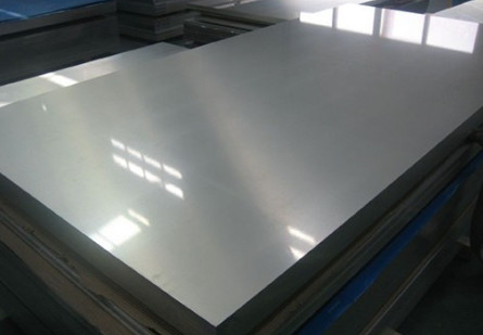 Cold plate: complete specifications (0.4-3mm thickness), various materials (Q235/SPCC, etc.), silver appearance, widely used in many fields