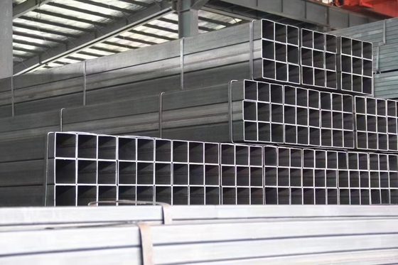 80*80 Hohles galvanisiertes Rechteckrohr mit wasserdichten Plastiktüten